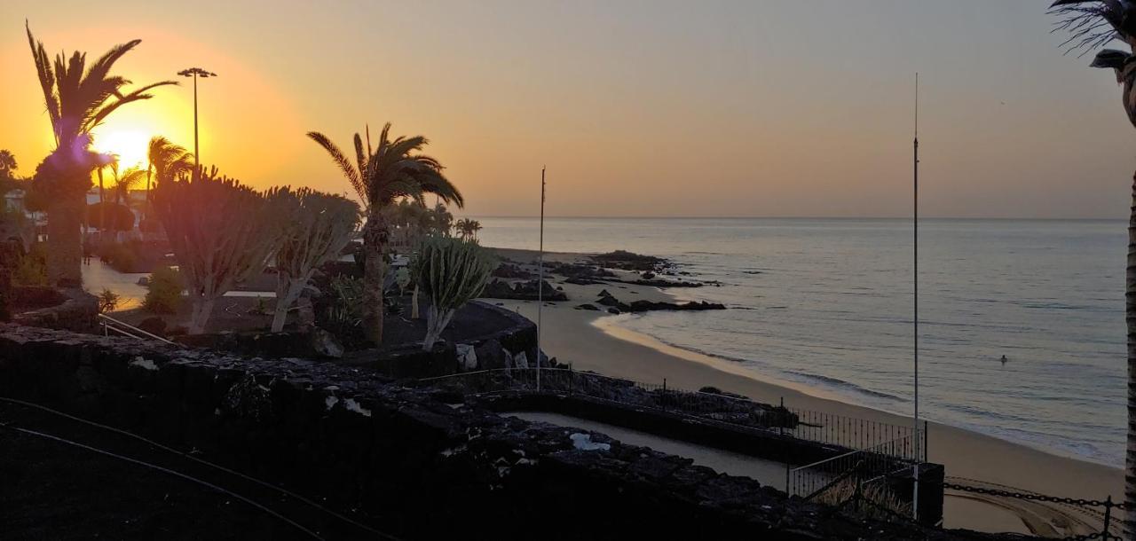 Los Arbustos Puerto del Carmen  Bagian luar foto